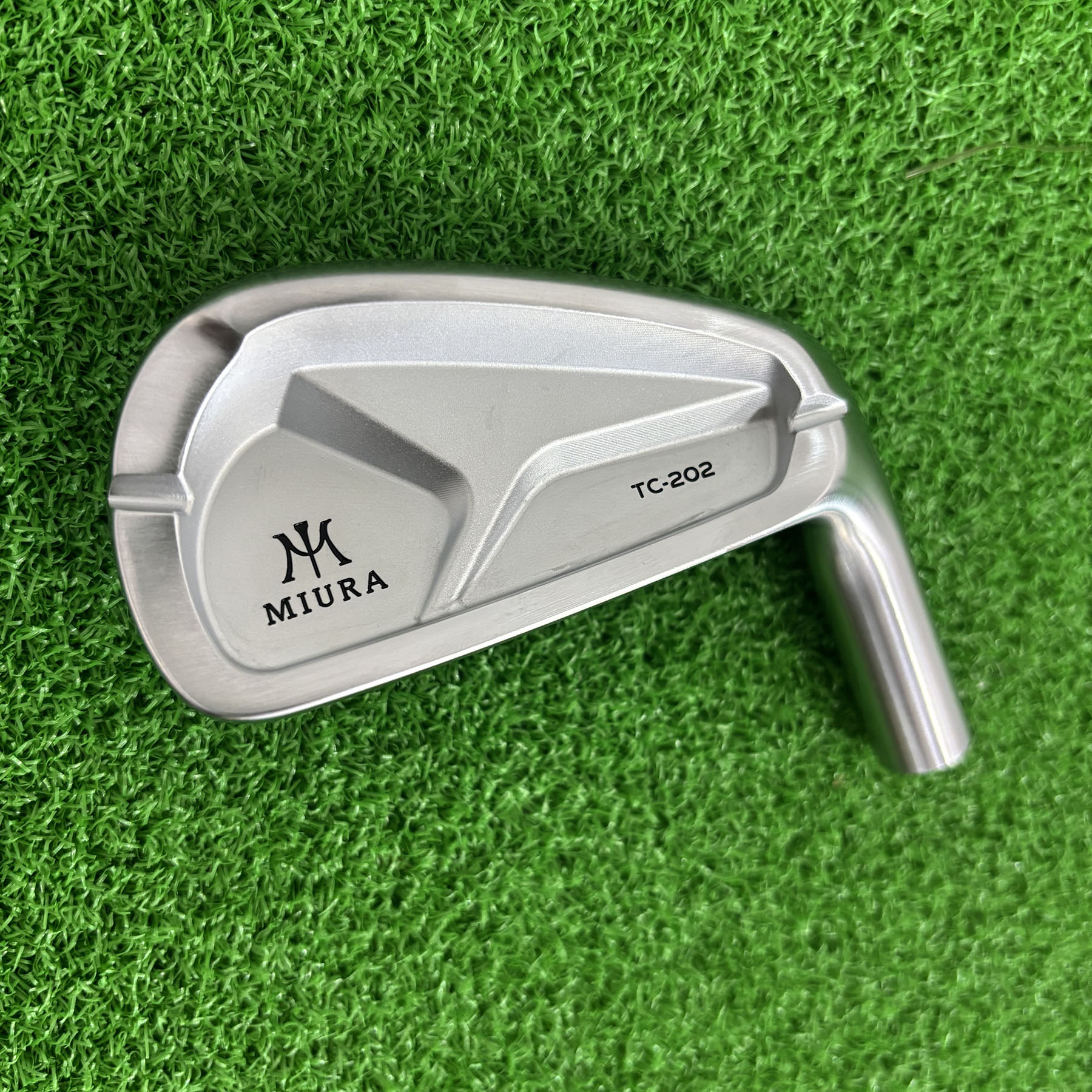 Miura Golf Iron TC-202 Forged #4-P Sets with shaft and grip - Image 2