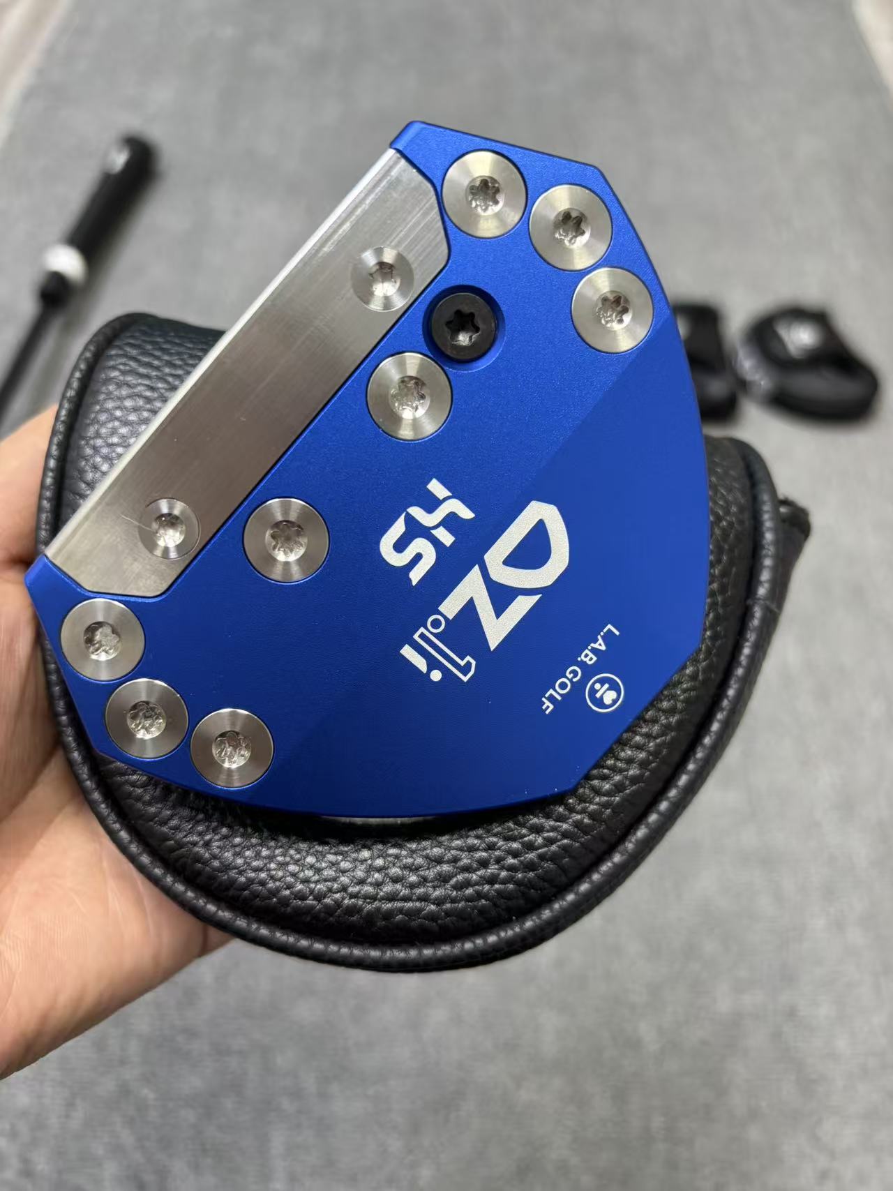 New LAB Putter OZ1.i HS Technology putter with head cover – Image 3