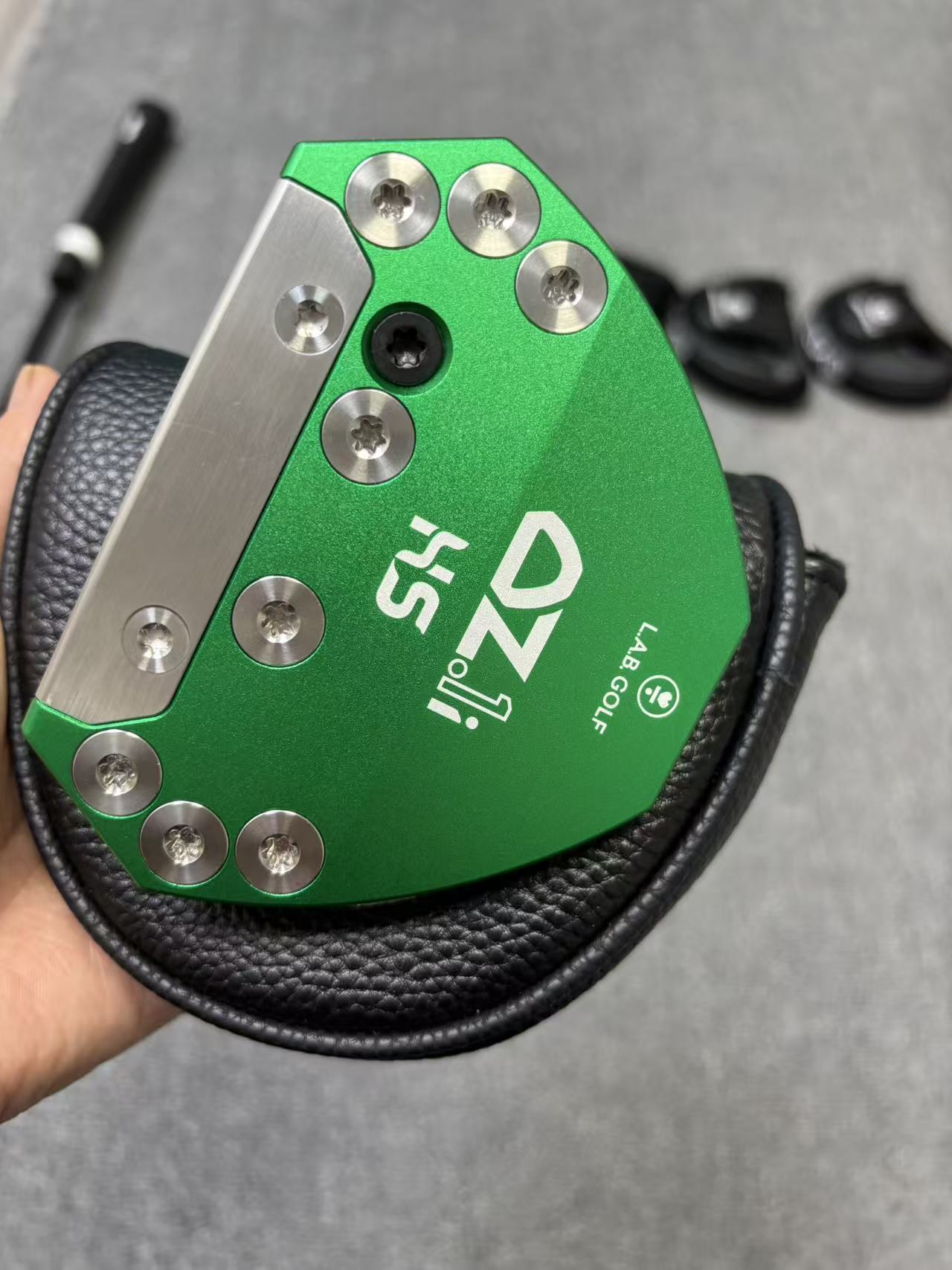 New LAB Putter OZ1.i HS Technology putter with head cover – Image 5